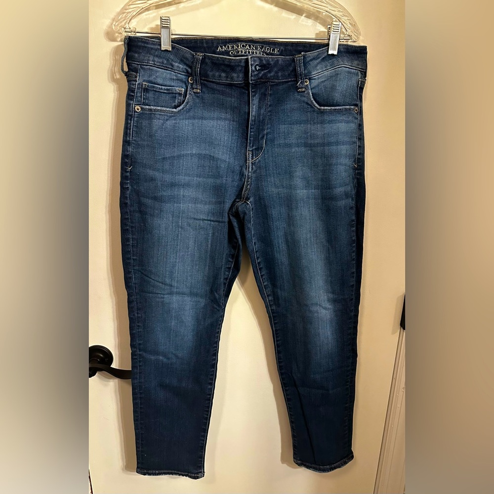 American Eagle Jeans Size 14 short